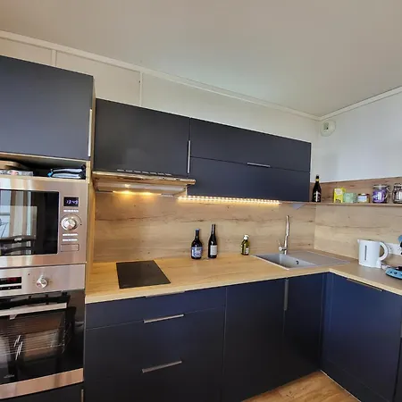 Apartment In Near Area