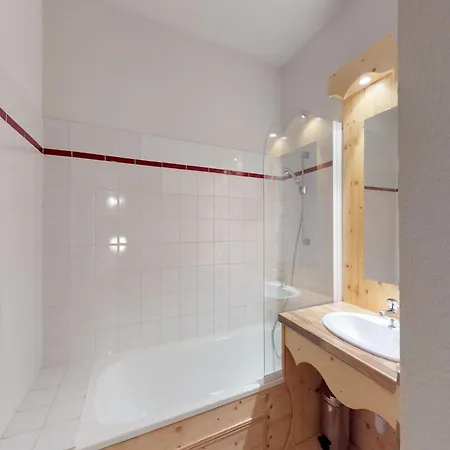 In Near Area Apartment *
